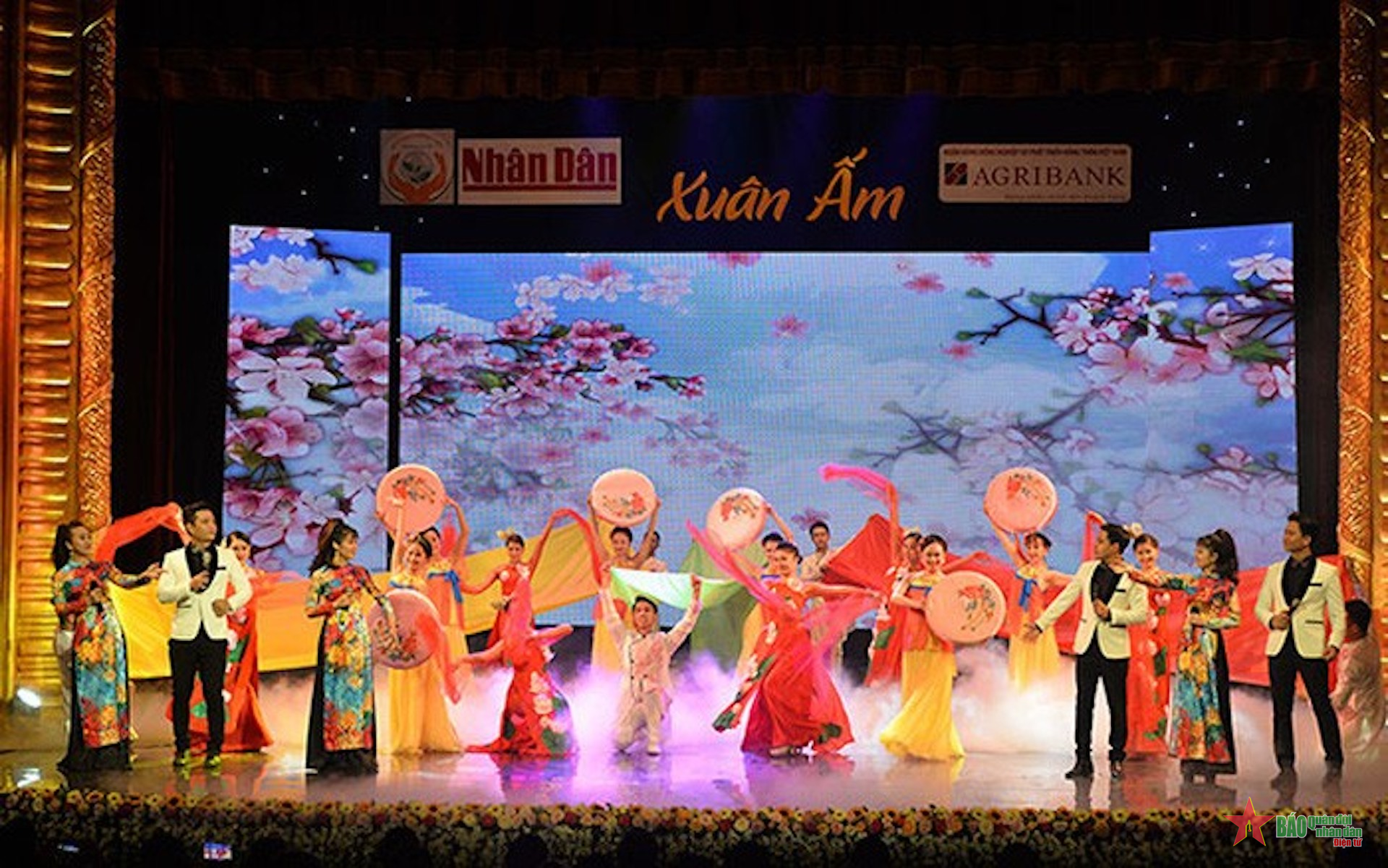 Quỹ Hạt giống Việt mang xuân ấm tới đồng bào khó khăn